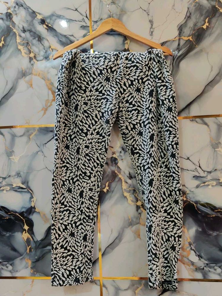 new knitted Casual pant