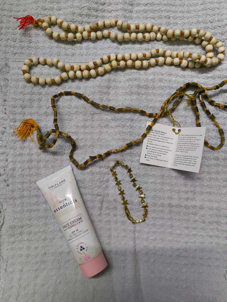Combo Of Necklaces &amp; Bracelet + FREEBIE