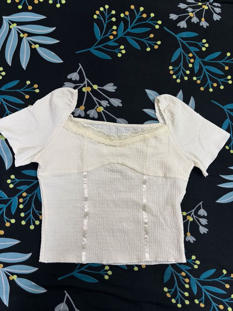 Lace Trim Crop Top