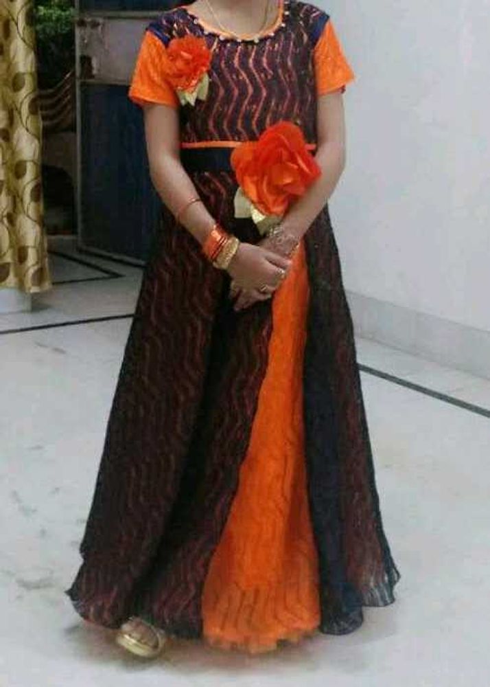 Girl&#39;s Party Wear Gown