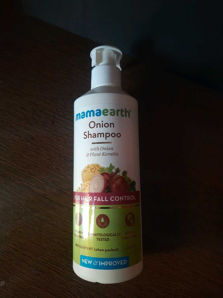 Mamaearth Onion Shampoo