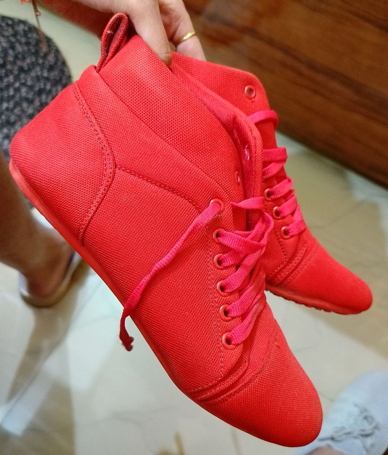 Unisex Red Shoes