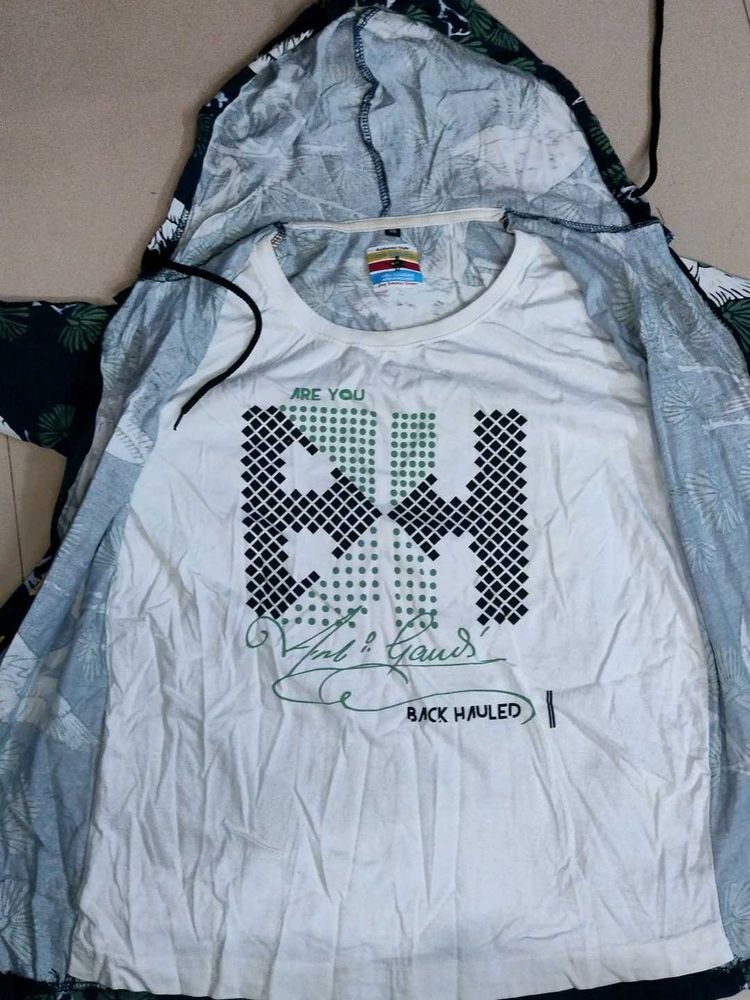 Stylish T-shirt &amp; Jacket Combo