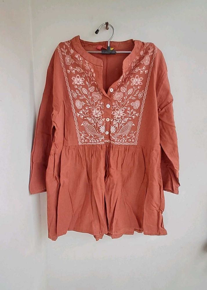 50 Percent DISCOUNT Vishudh M Size Tunic Top