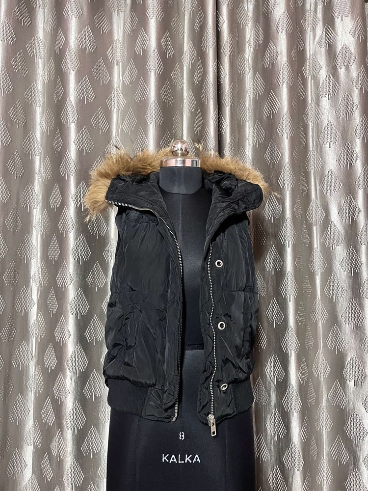 Half Vest Puffer Jacket