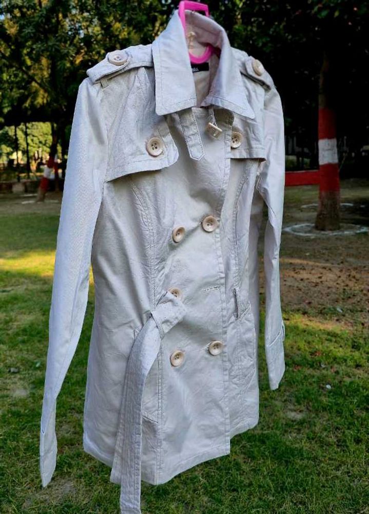 Women’s Stylish Beige Trench Jacket