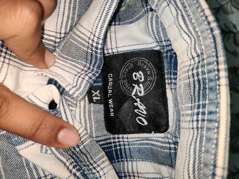 Price Drop🔻Bravo Casual Plaid Shirt - XL