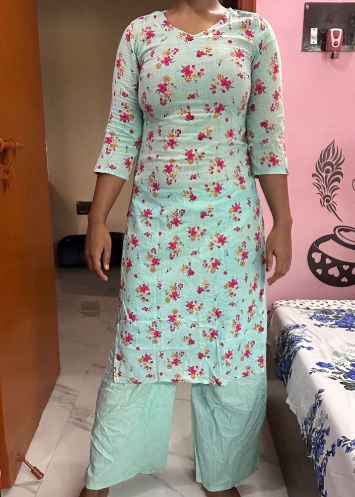 Floral Print Kurti Set