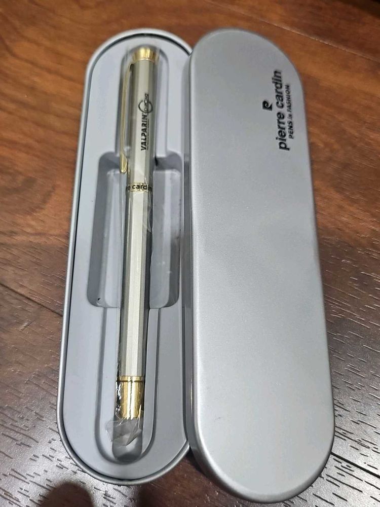 Pierre Cardin Pen with Case