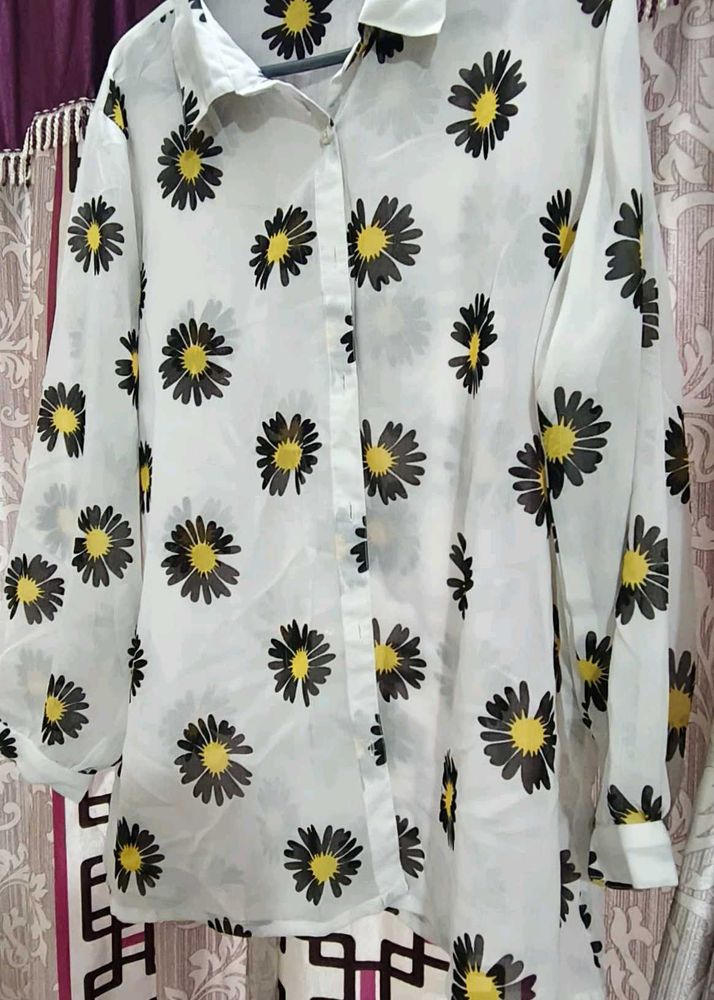 Daisy Print Oversized Blouse