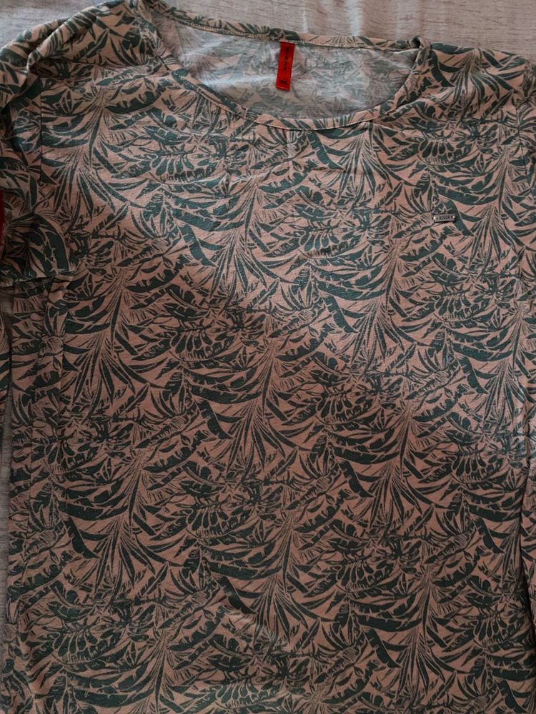 Patterned Long Sleeve Top