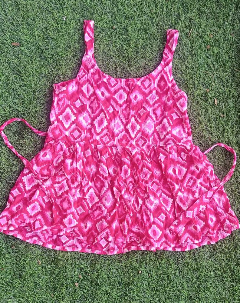 🩷Pink Printed Top🩷