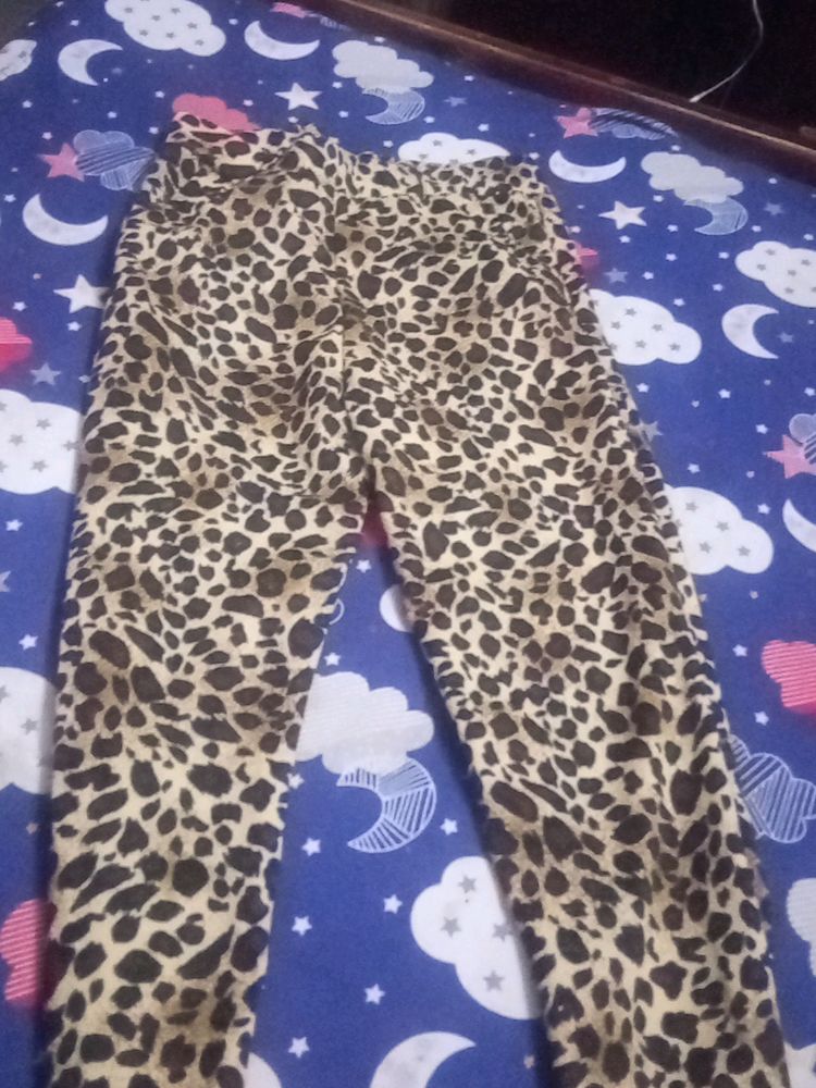 Very Beautiful Cheetah Prink Leggings