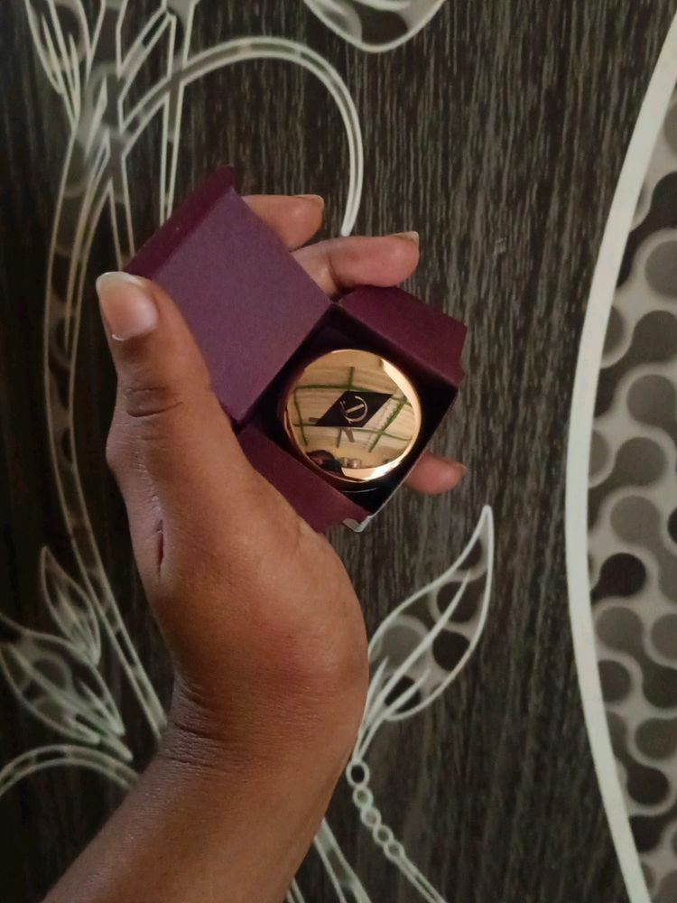 Charlotte Tilbury Compact Mini Size