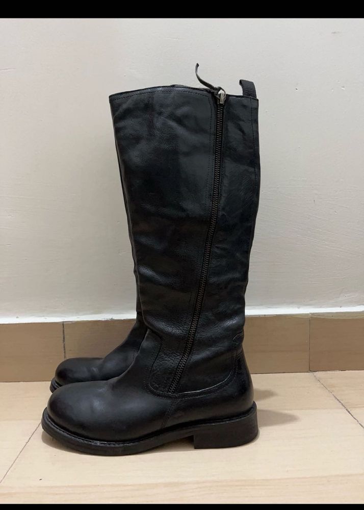 Long Boots