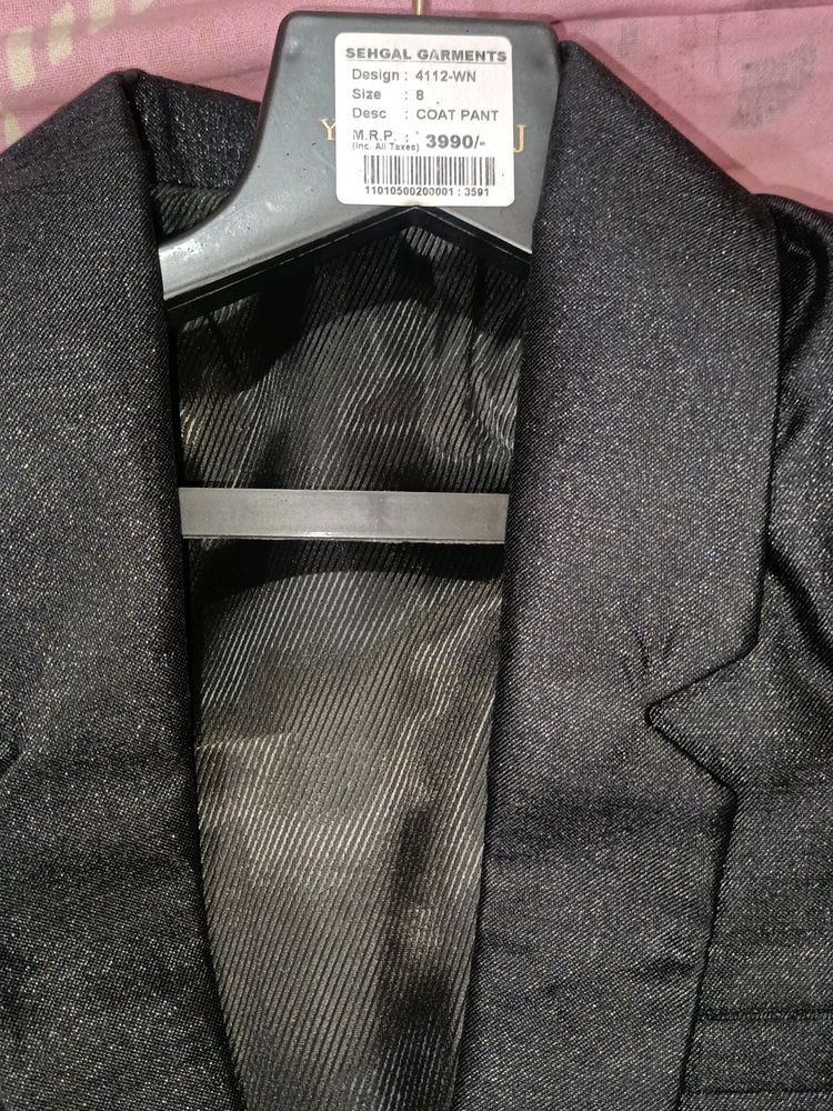 Boy Black Coat Paint New