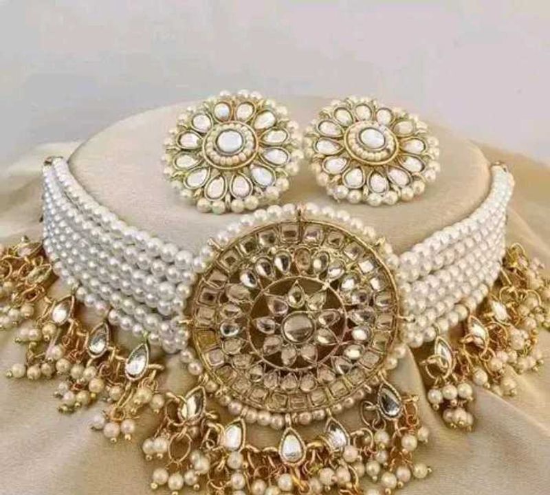 Pearl Kundan Choker Set