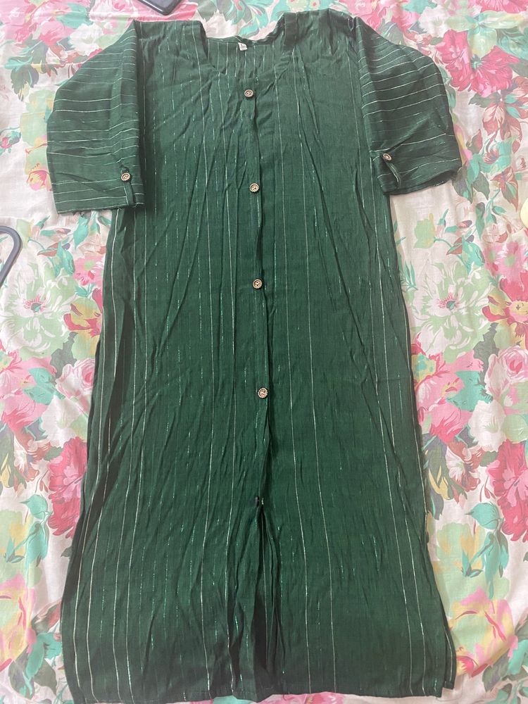 Dark Bottle Green Kurti On Hands Stitches Opened But Not Torn