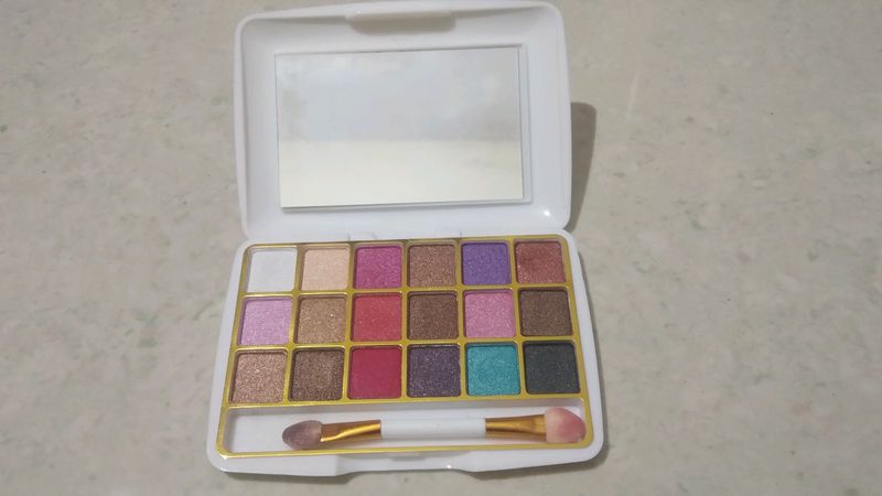 Eye Shadow Palette