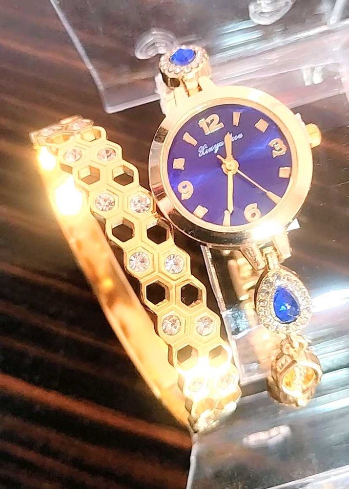 Elegant Gold Bangle Watch