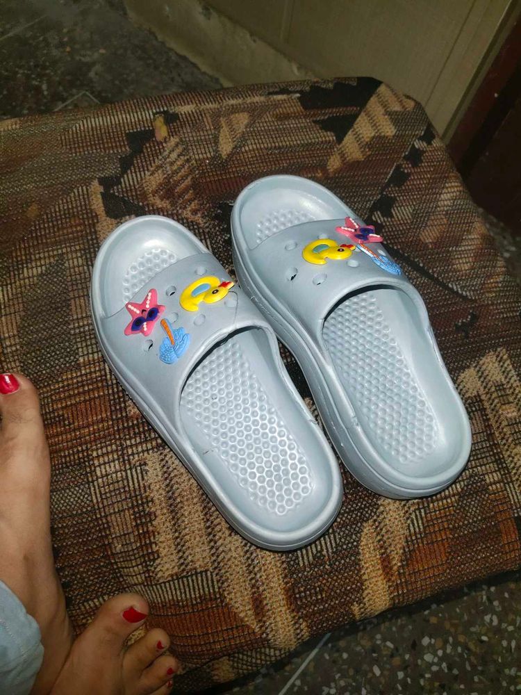Women Crox  Slipper