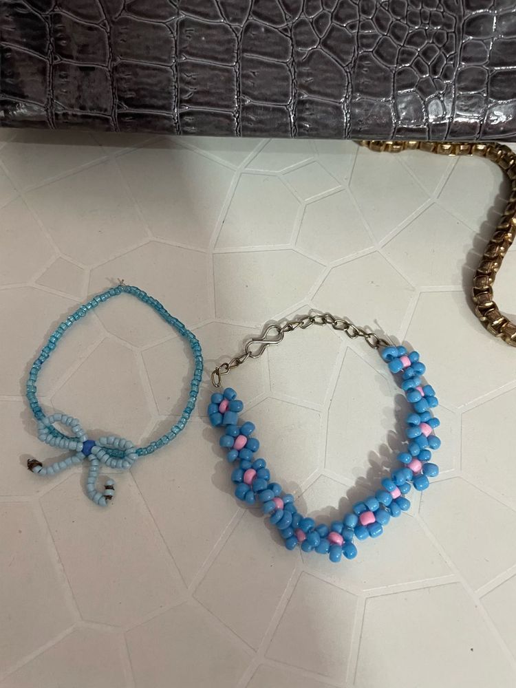 flower and bow Beaded Bracelet Set
