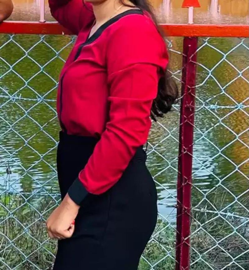 Women Red Formal Full Sleeve Top