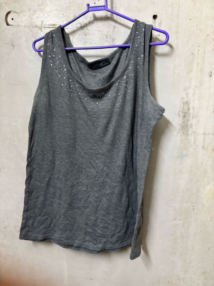 Gray Sleeveless Top