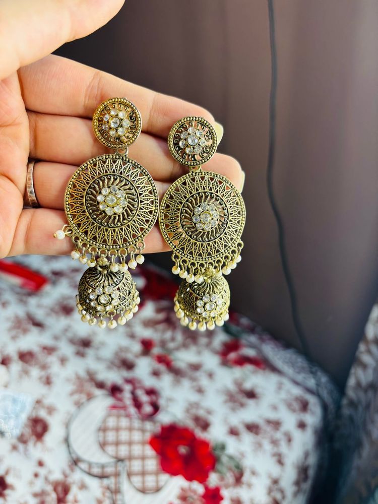 Beautiful 🤩 Partywear Earrings