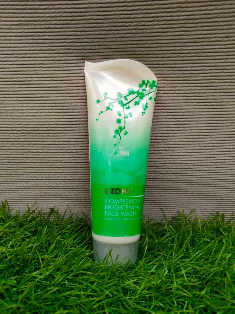 Ozone Brightening Face Wash