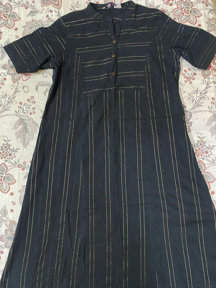Black Simplicity Kurti