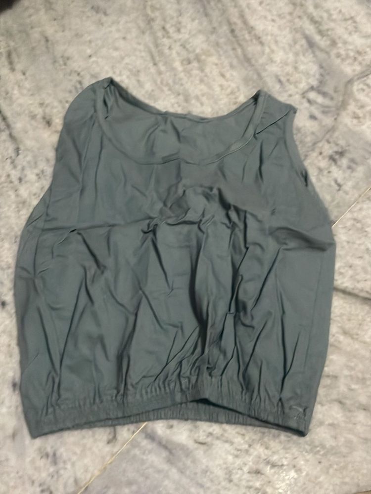 Grey Sleeveless Crop Top
