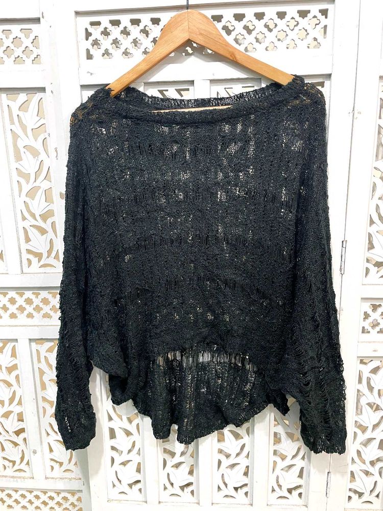 Oversized Black Knit Top ()