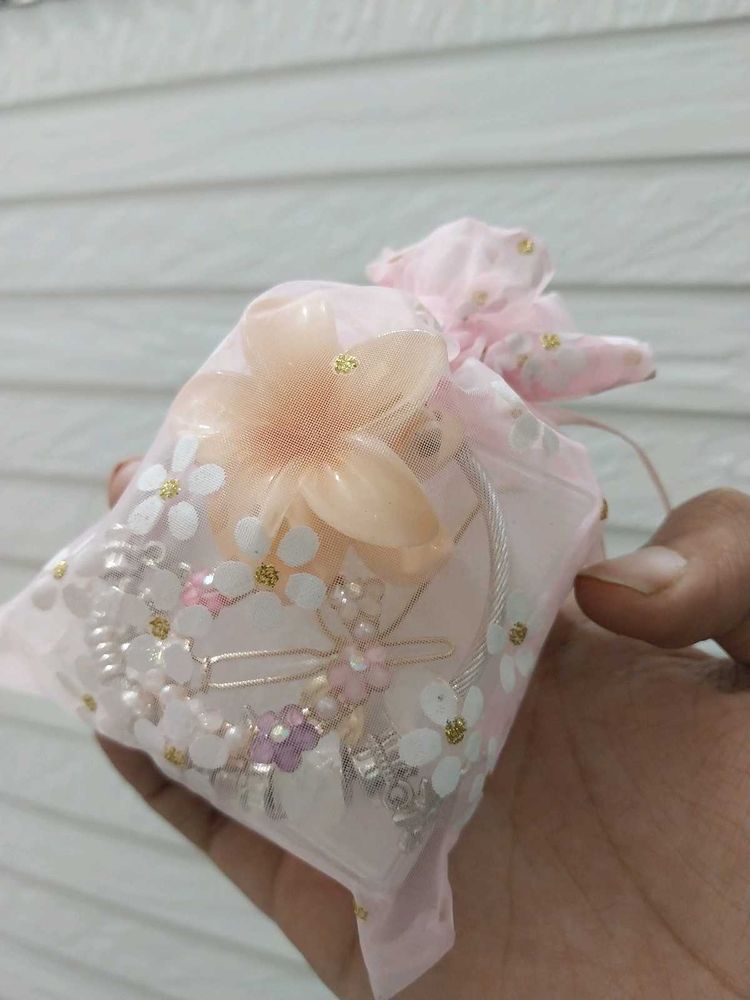 Hair accessories in gift bag