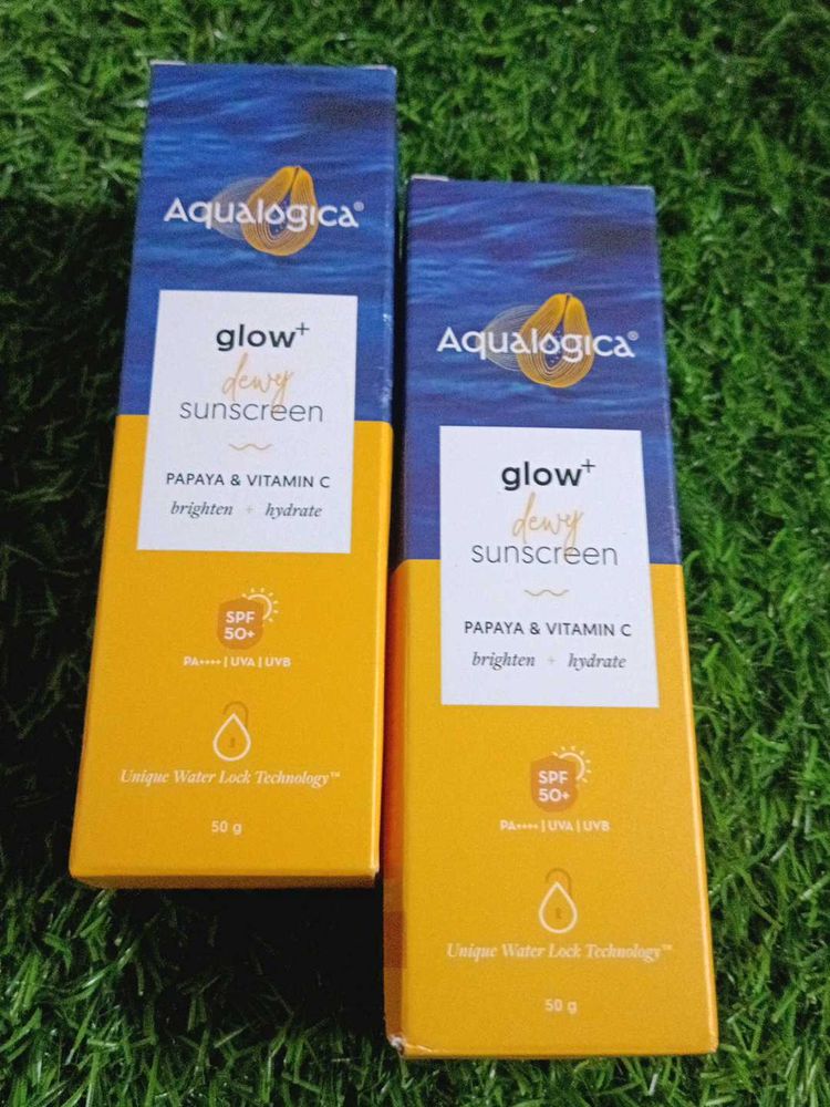 2 Aqualogica Papaya &amp; Vitamin C Sunscreen