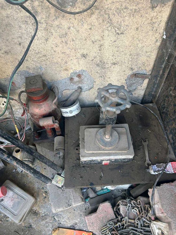 Car Puncture Equipments