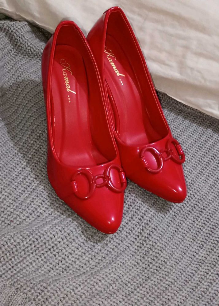 Heels Hot  Red ♥️