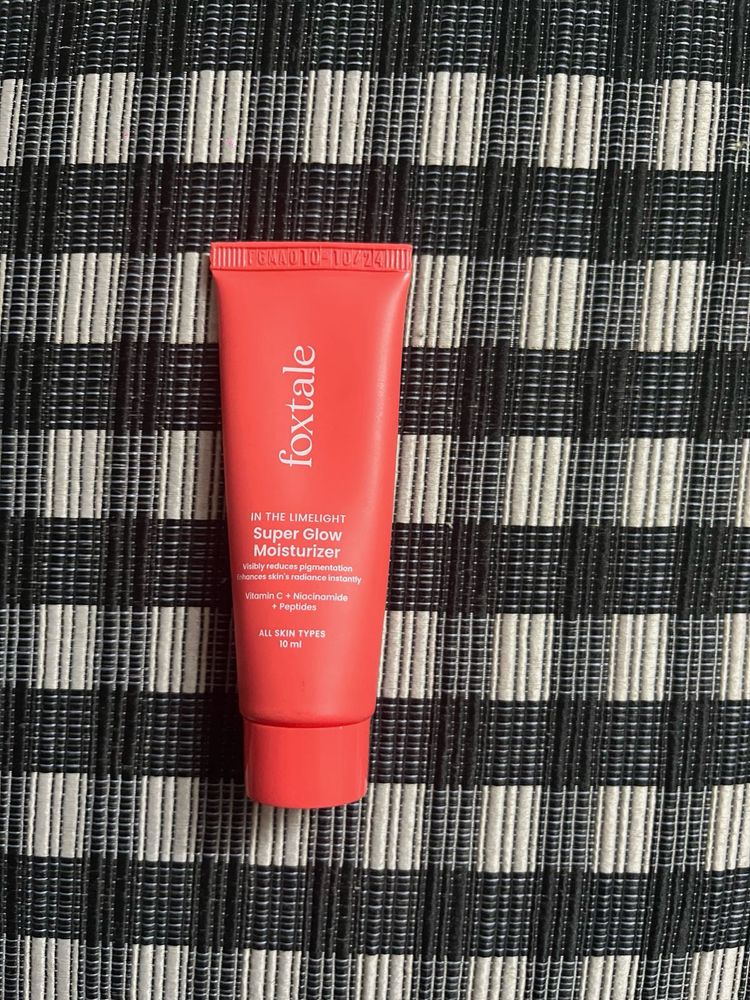 Foxtale Super Glow Moisturizer