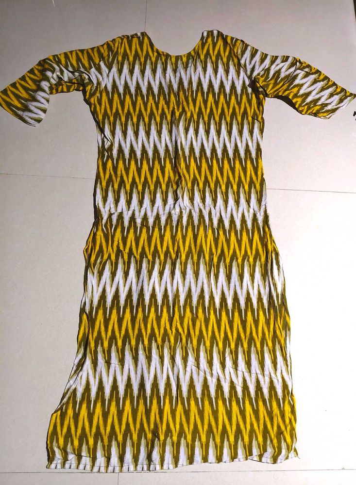 Patterned Mehandi Green Kurta