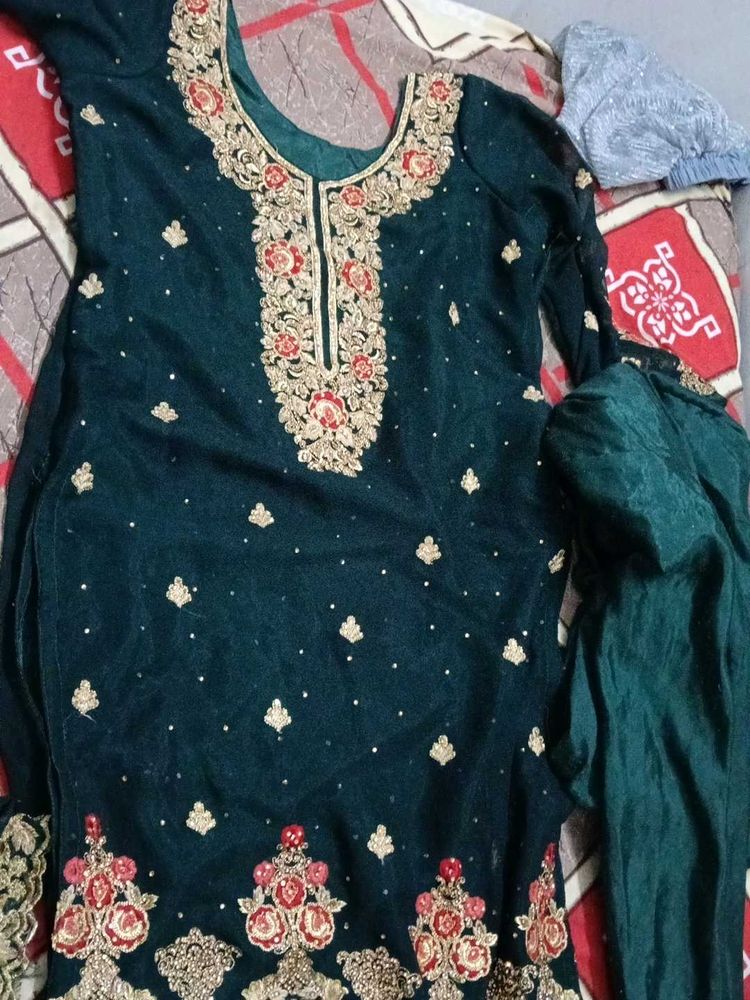 Elegant beads stone georgette with chudi dar Salwa