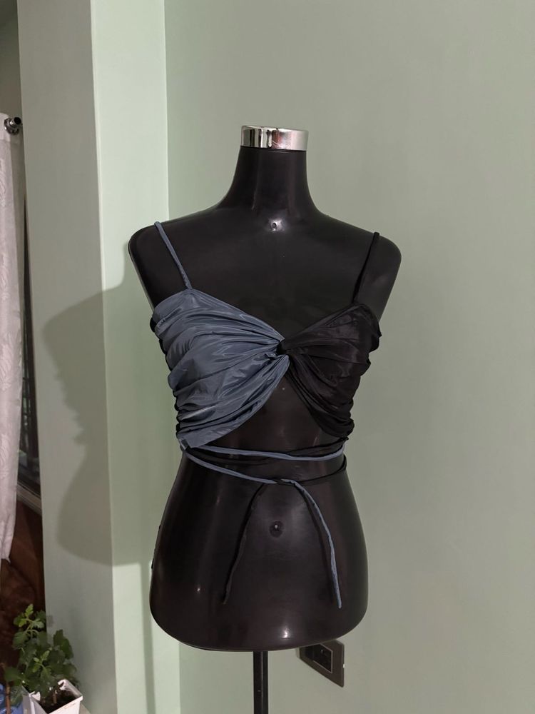 Chic Two-Tone Crop Top