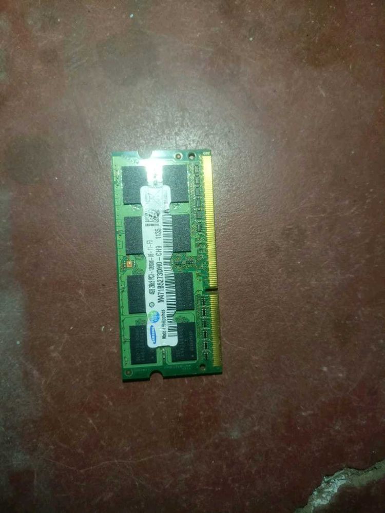 Samsung 4GB DDR3 1600MHz SODIMM RAM
