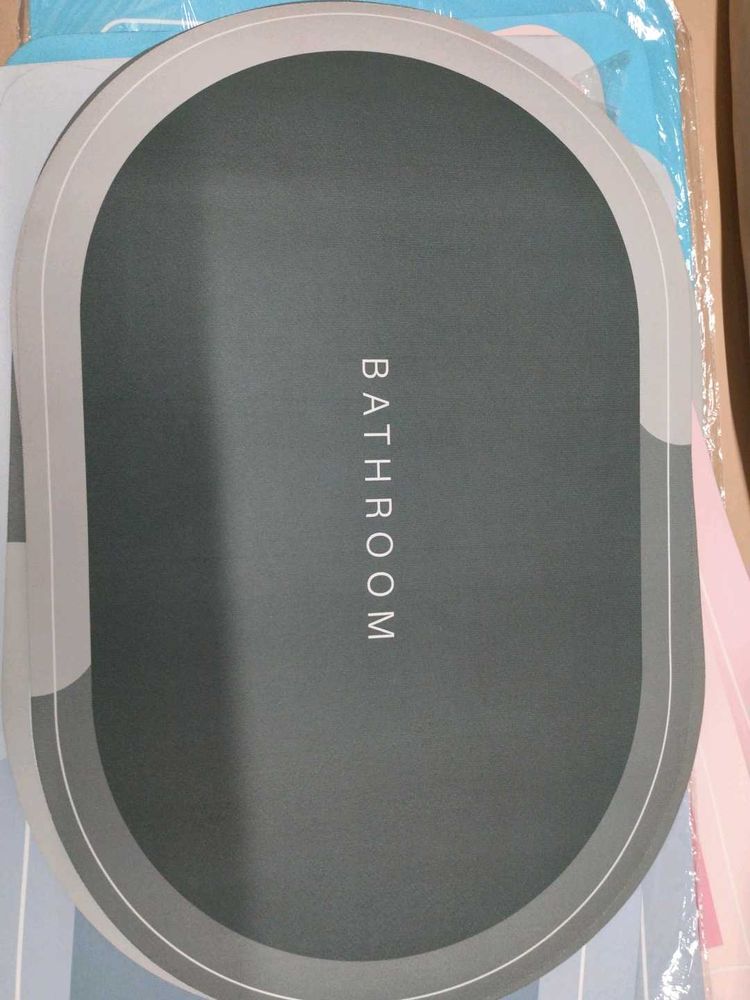 round bathroom mat
