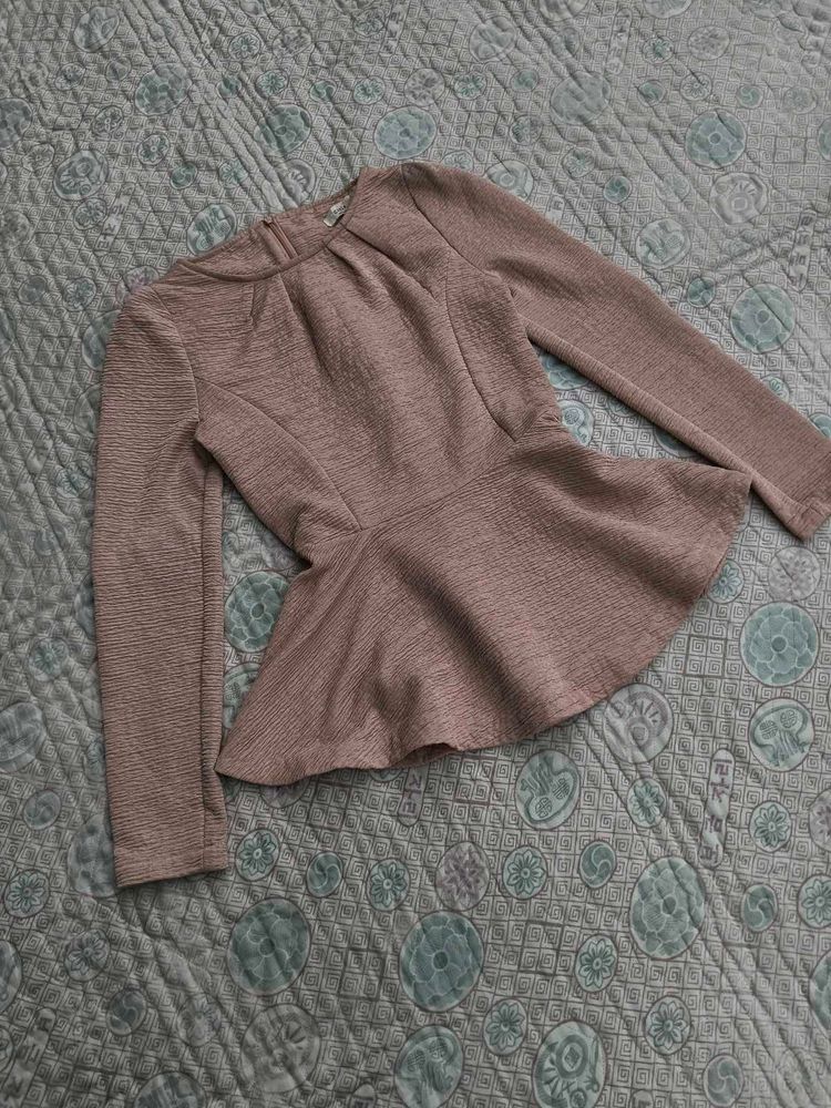 Peplum Long Sleeve Top