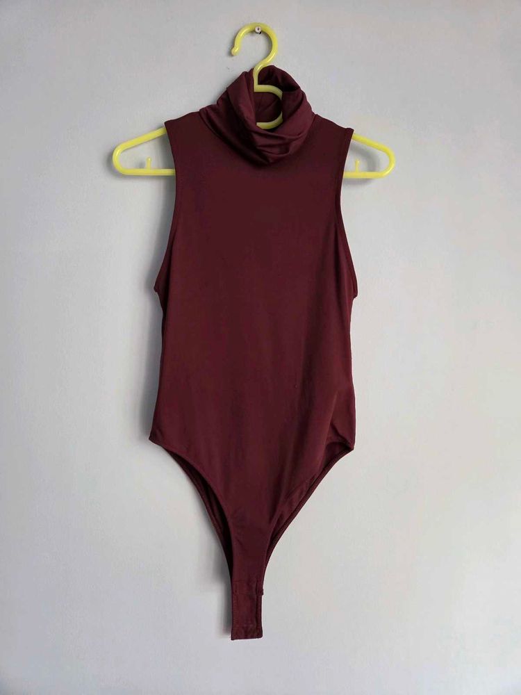 Burgundy Turtleneck Bodysuit Zara S STRETCHABL