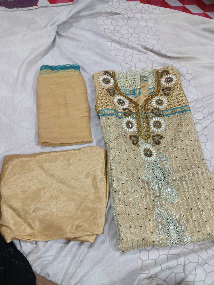 Embroidered Salwar Kameez Suit