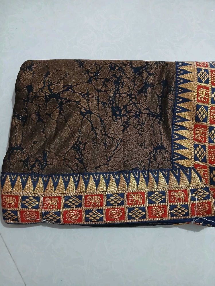 Elegant Brown &amp; Gold Saree
