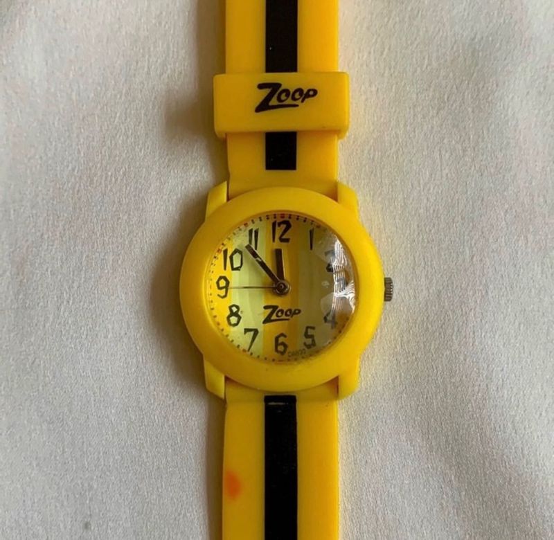Zoop watch for kids with box