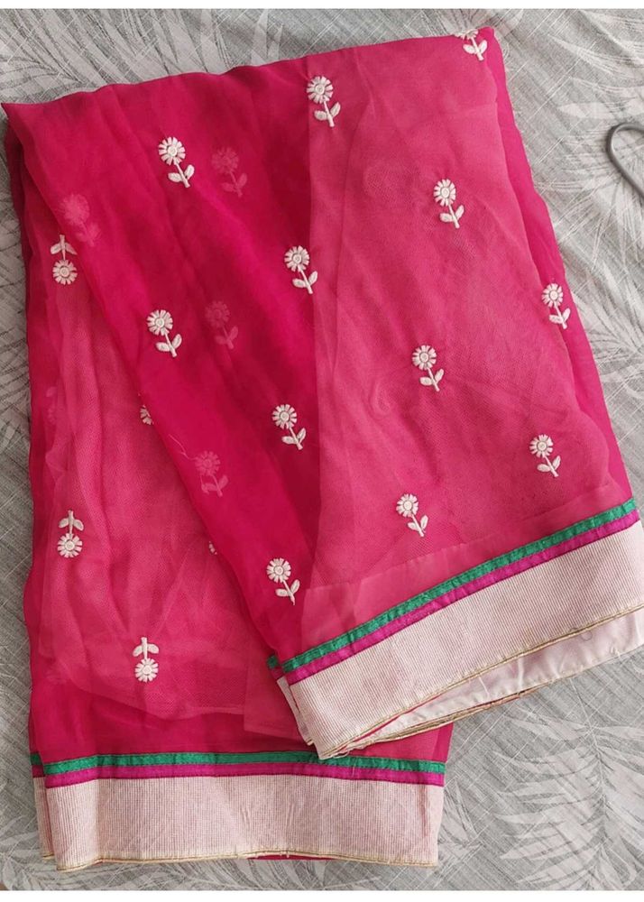 🩷🤍 Party Wear Saree In Pure Chiffon