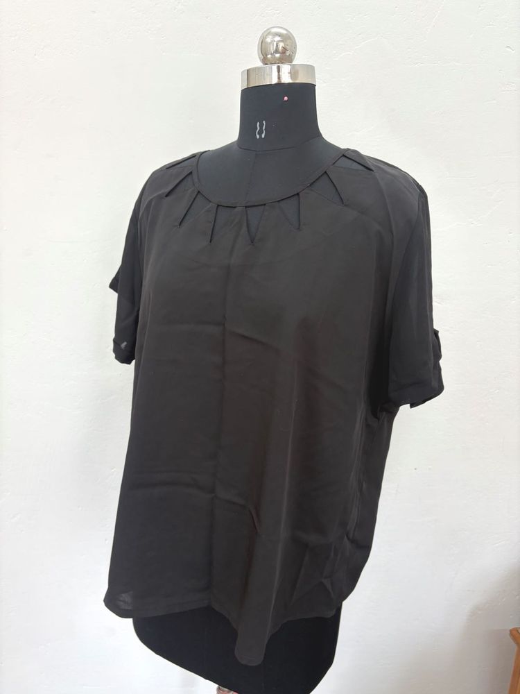 Elegant Black Short Sleeve Top